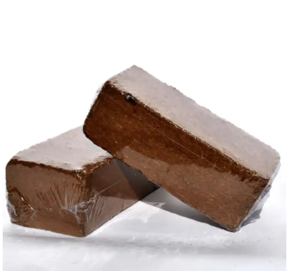 1.25 Kg “Magic Soil” Coco Peat Bricks – Organic Growing Medium – Light Weight Expanding Soil Substitute (Makes 8 Kg Organic Soil From 1.5 Kg)